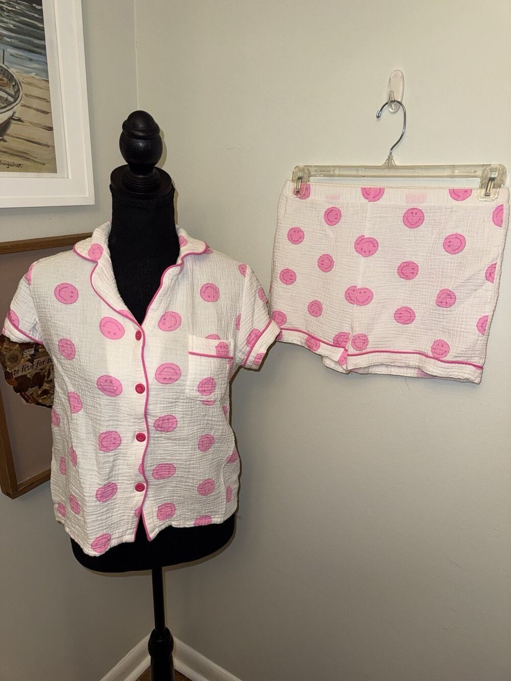 Sassy Shortcake Small Pajama Shirt Short Set White Pink Smiley Face Short Sleeve